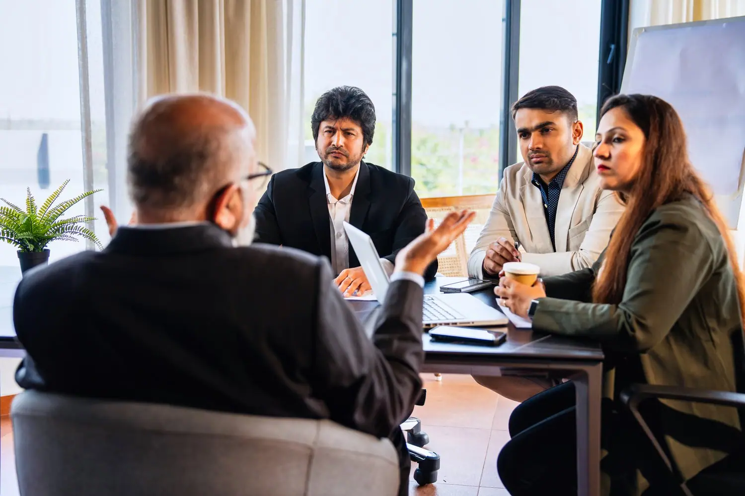 Mentoring w rozwoju zawodowym: Jak znaleźć mentora?